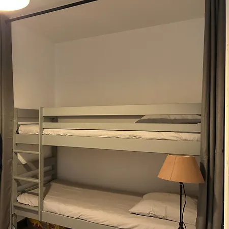 Aux Portes De Сен-Тропе